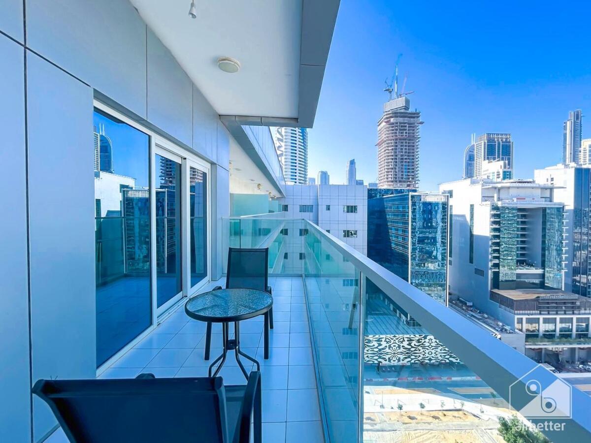 Luxury Stay At Damac Majestine With Balcony & Views Dubaï Extérieur photo