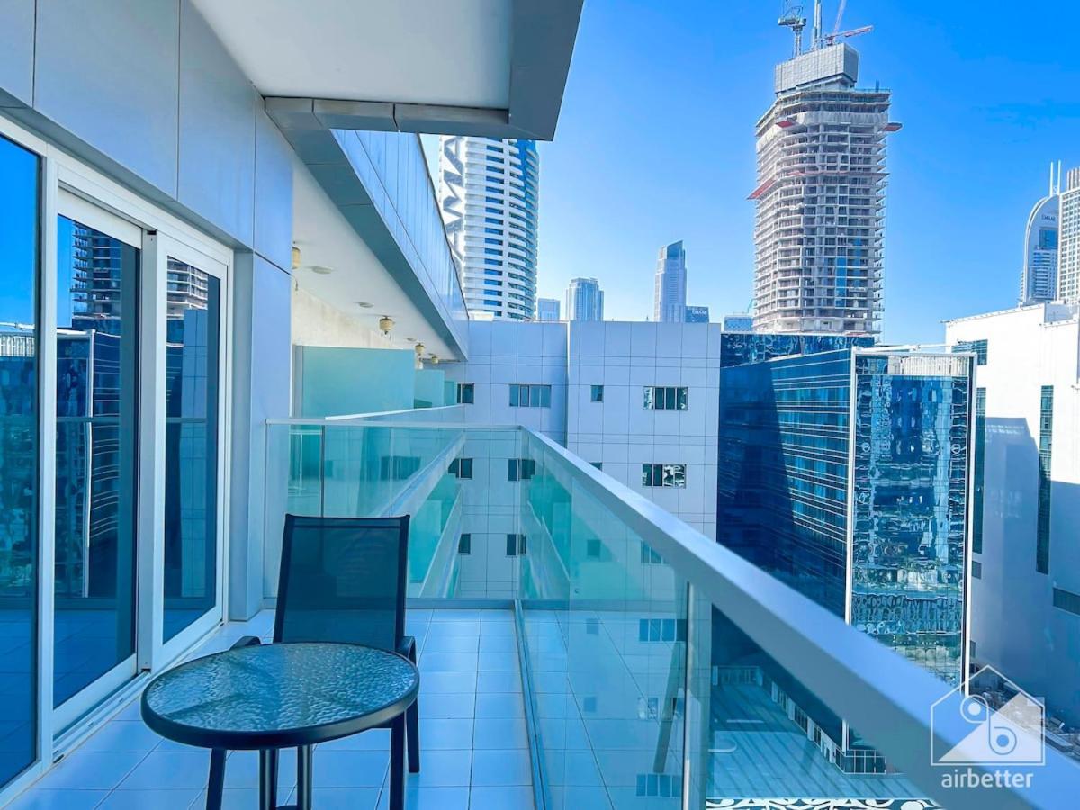 Luxury Stay At Damac Majestine With Balcony & Views Dubaï Extérieur photo