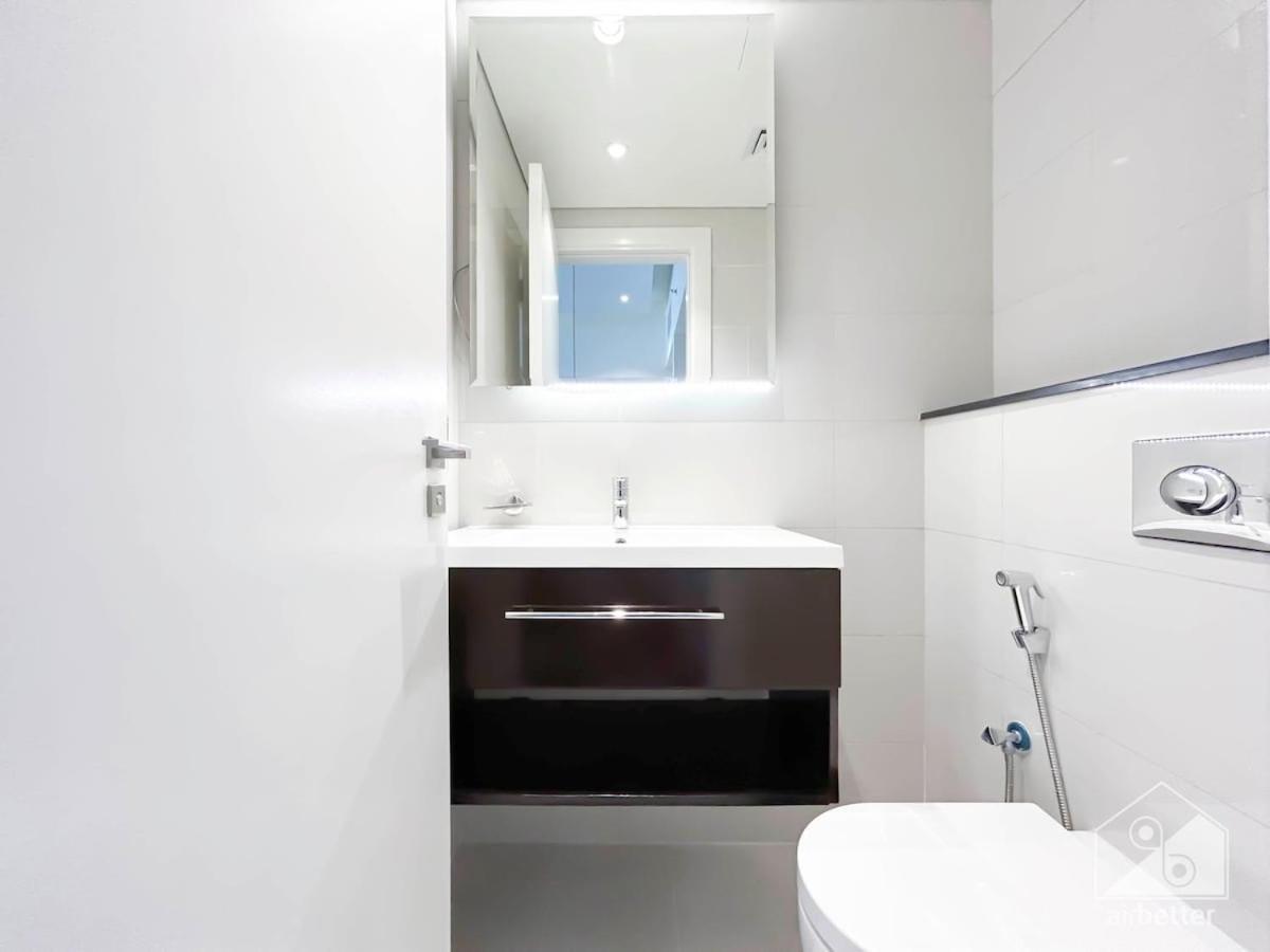 Luxury Stay At Damac Majestine With Balcony & Views Dubaï Extérieur photo