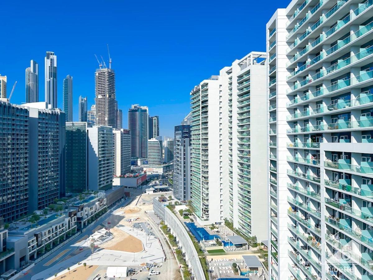 Luxury Stay At Damac Majestine With Balcony & Views Dubaï Extérieur photo